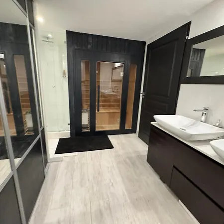 9m Of Center, Cannes High Luxe Mila 6bdrooms Heated Pool Sauna Cinema Fitness *