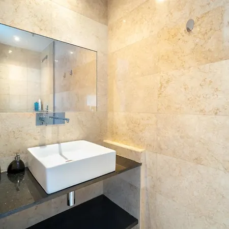 Villa 9m Of Center, Cannes High Luxe Mila 6bdrooms Heated Pool Sauna Cinema Fitness