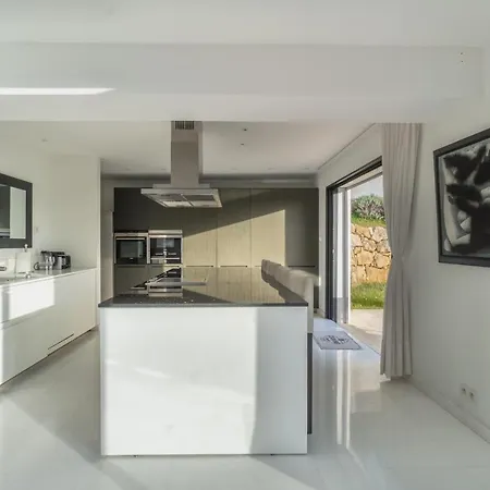 9m Of Center, Cannes High Luxe Mila 6bdrooms Heated Pool Sauna Cinema Fitness