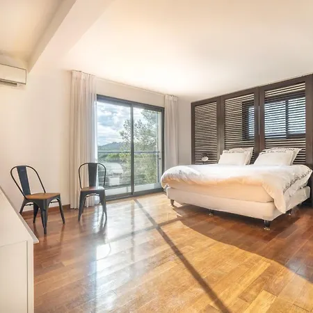 9m Of Center, Cannes High Luxe Mila 6bdrooms Heated Pool Sauna Cinema Fitness * Vallauris