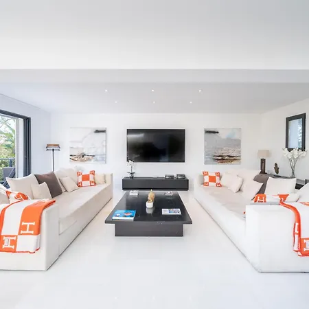 9m Of Center, Cannes High Luxe Mila 6bdrooms Heated Pool Sauna Cinema Fitness *